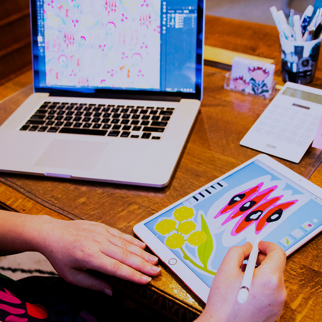 Meet the Artist - She's that Wallflower AKA Elizabeth Tuck