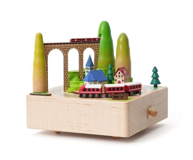 Music Box Mountain Train
