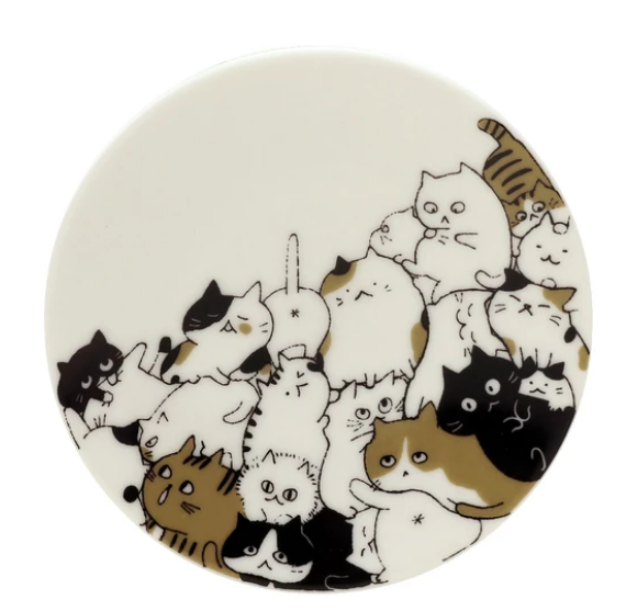 QuiQui: NEKONEKONE dish - Full house