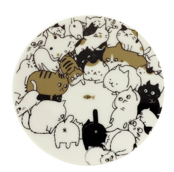 QuiQui: NEKONEKONE dish - Meeting