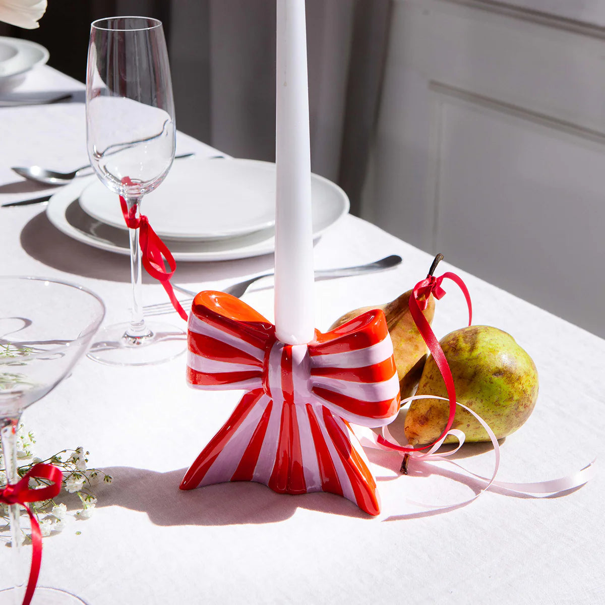 Doiy: Bow Candle Holder Large