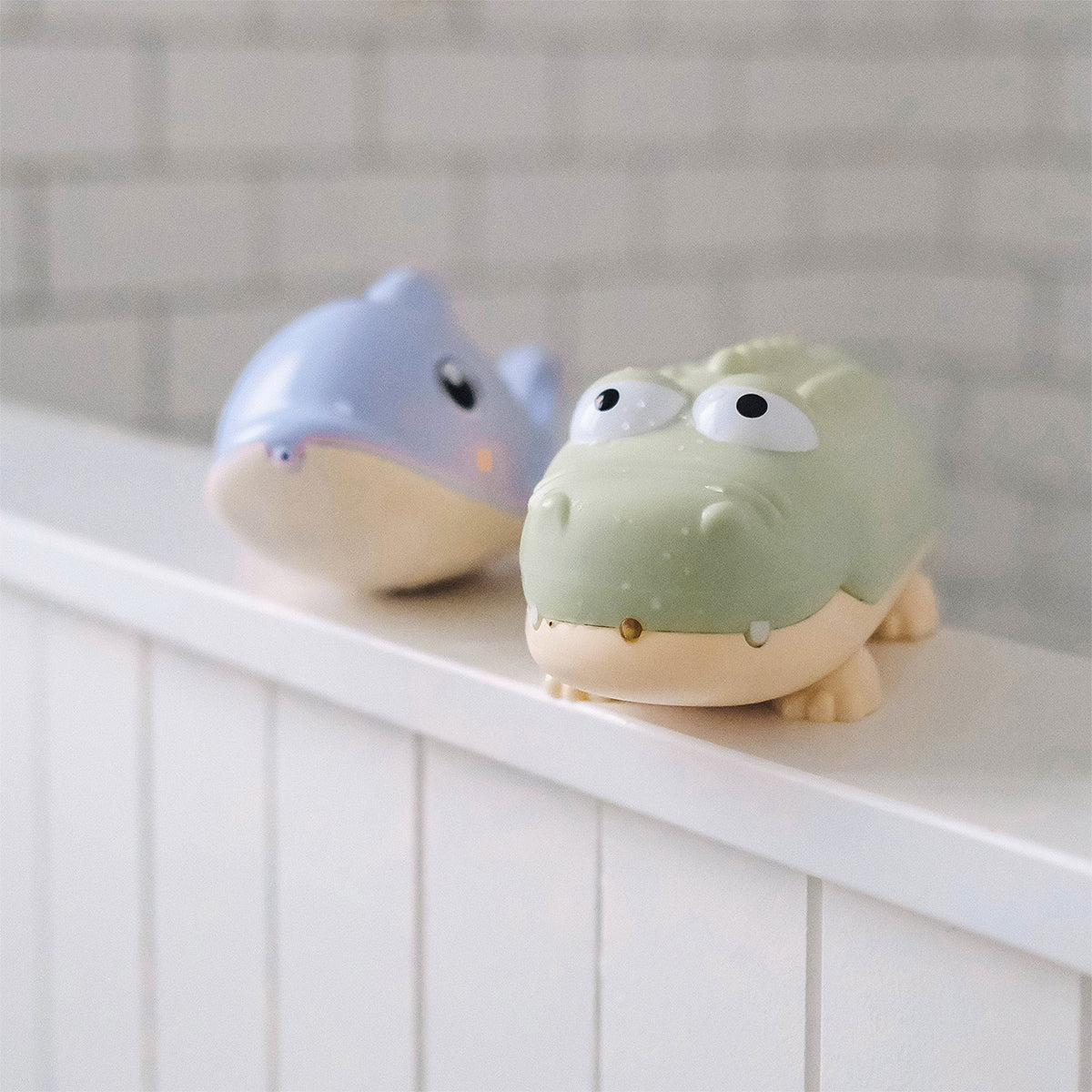 Sunnylife: Water Squirters Crocodile Pastel Green