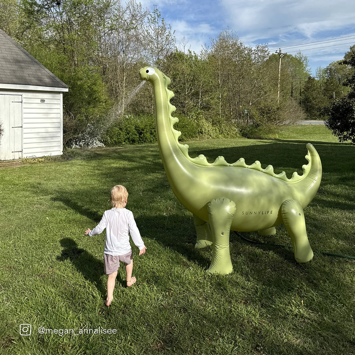 Sunnylife: Dino Giant Sprinkler Into the Wild Khaki