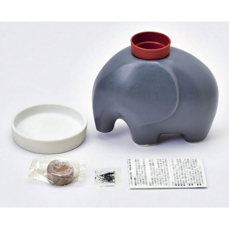 Seishin: Self watering plant Elephant
