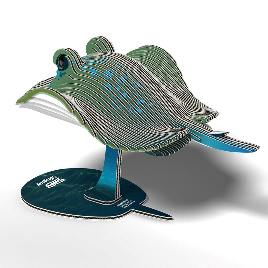 Eugy 3D Paper Model: Stingray