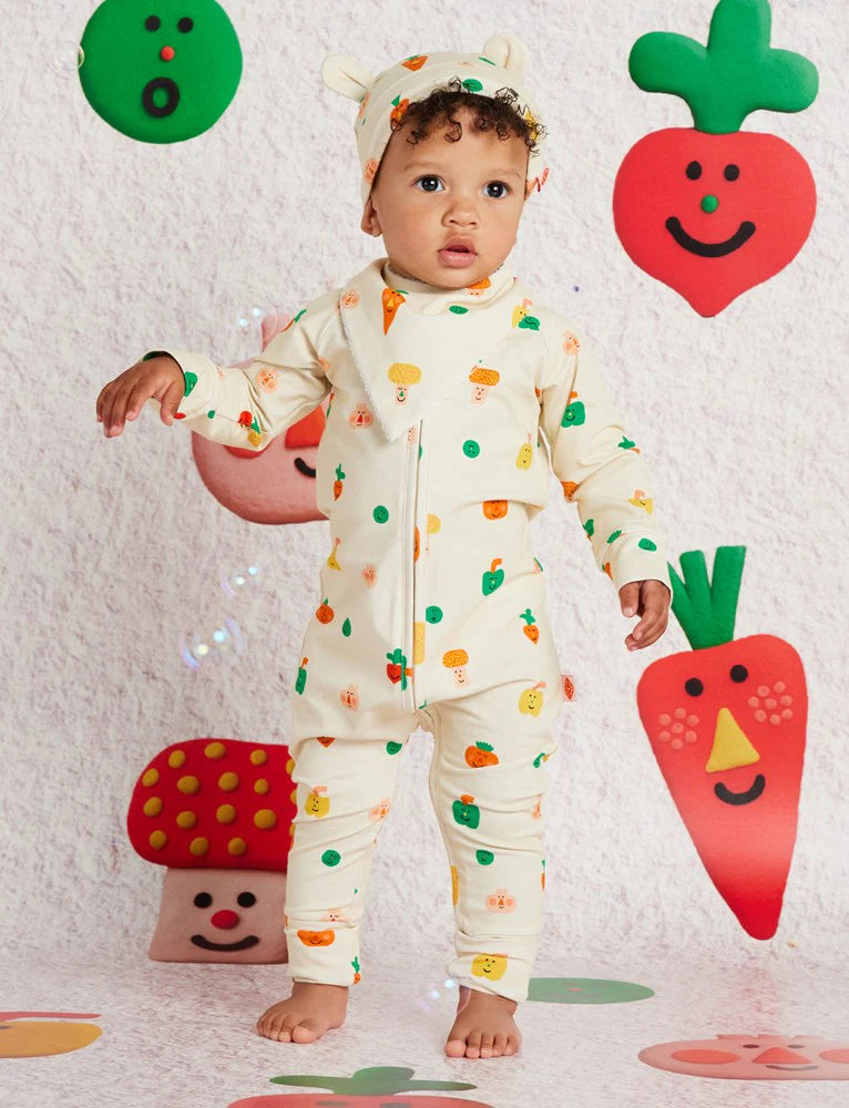 Halcyon Nights: Baby Hat Teeny Tiny Veg