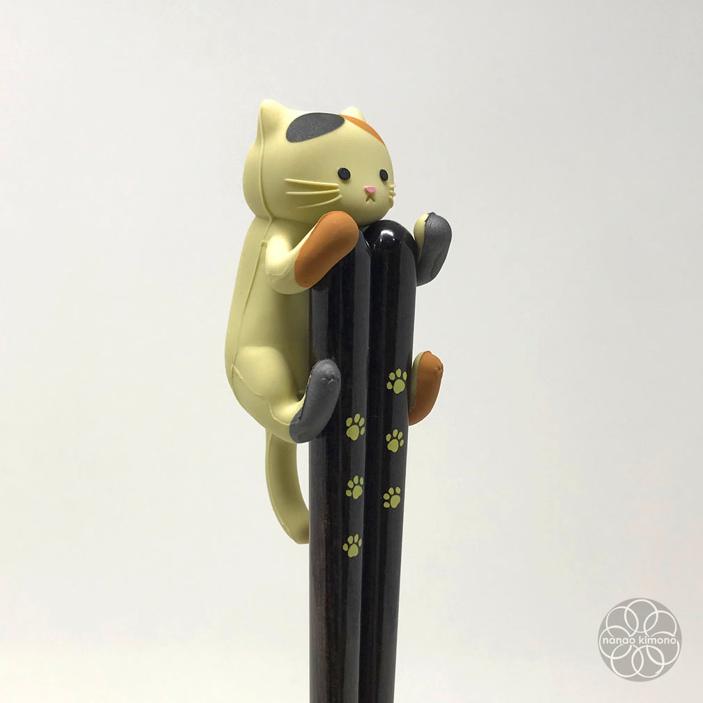 Concept Japan: Chopsticks with Cat Holder Tortoiseshell Cat