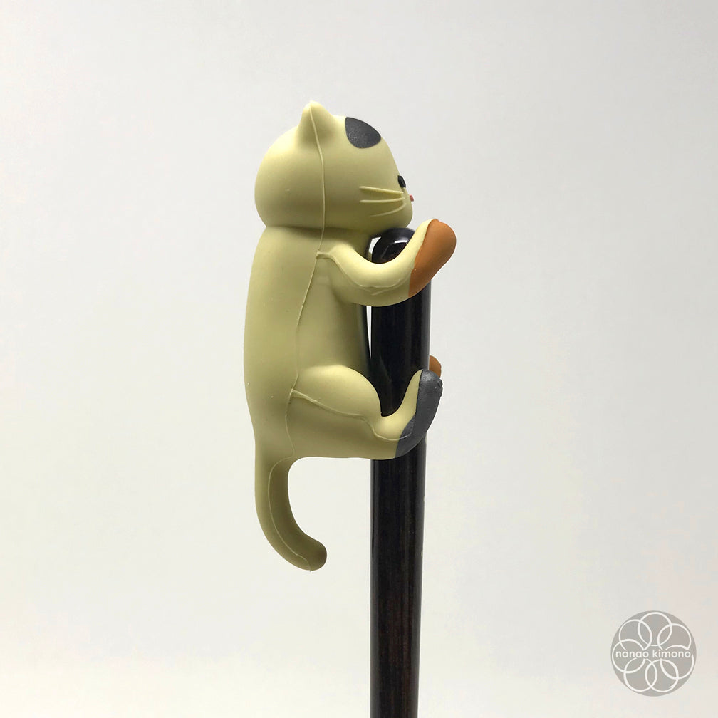 Concept Japan: Chopsticks with Cat Holder Tortoiseshell Cat