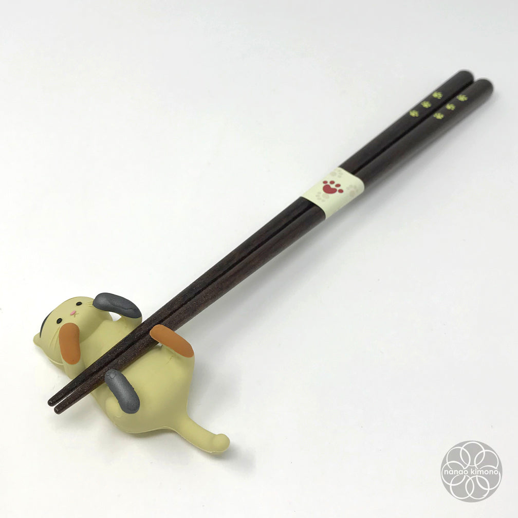 Concept Japan: Chopsticks with Cat Holder Tortoiseshell Cat