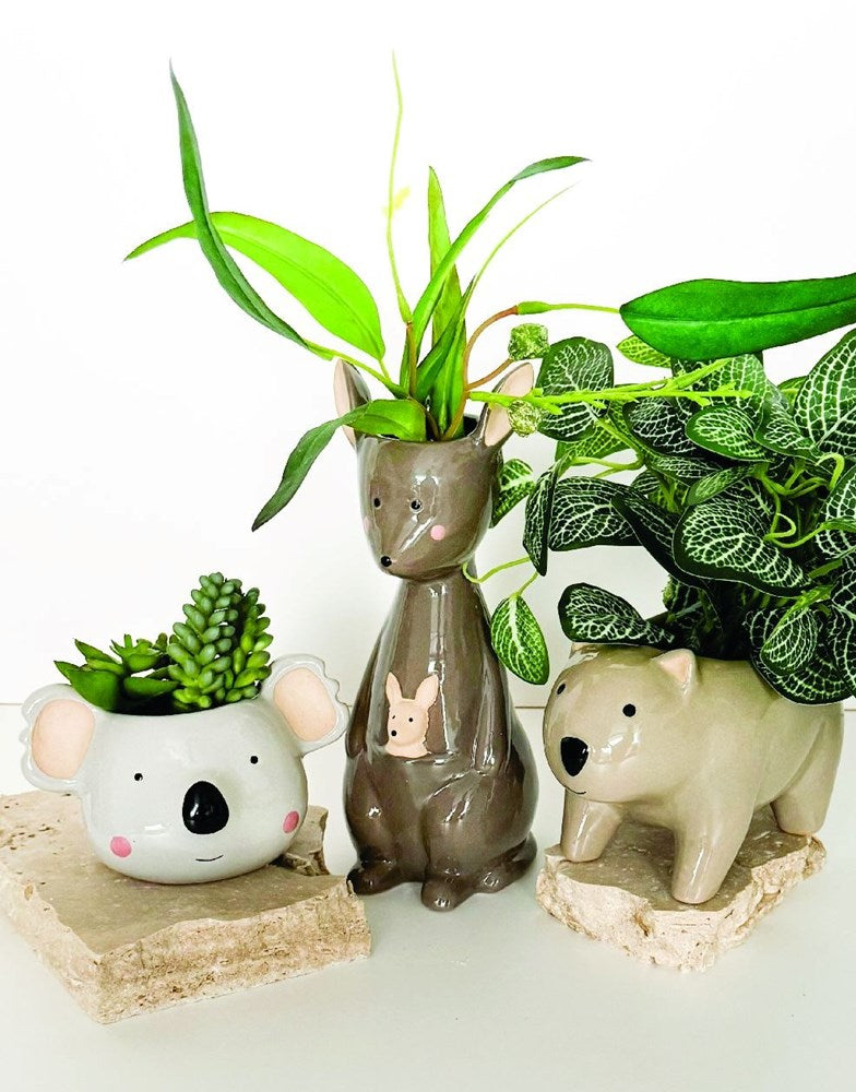 Urban products: Wombat Planter Grey 16cm