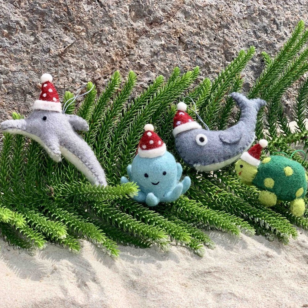 Pashom Felt Christmas Ornament - Octopus in Santa Hat