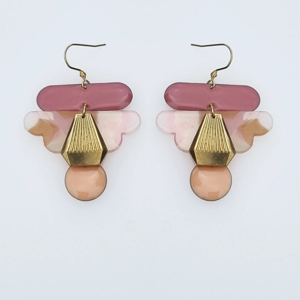 Middle Child: Elope Earrings Pink & Peach