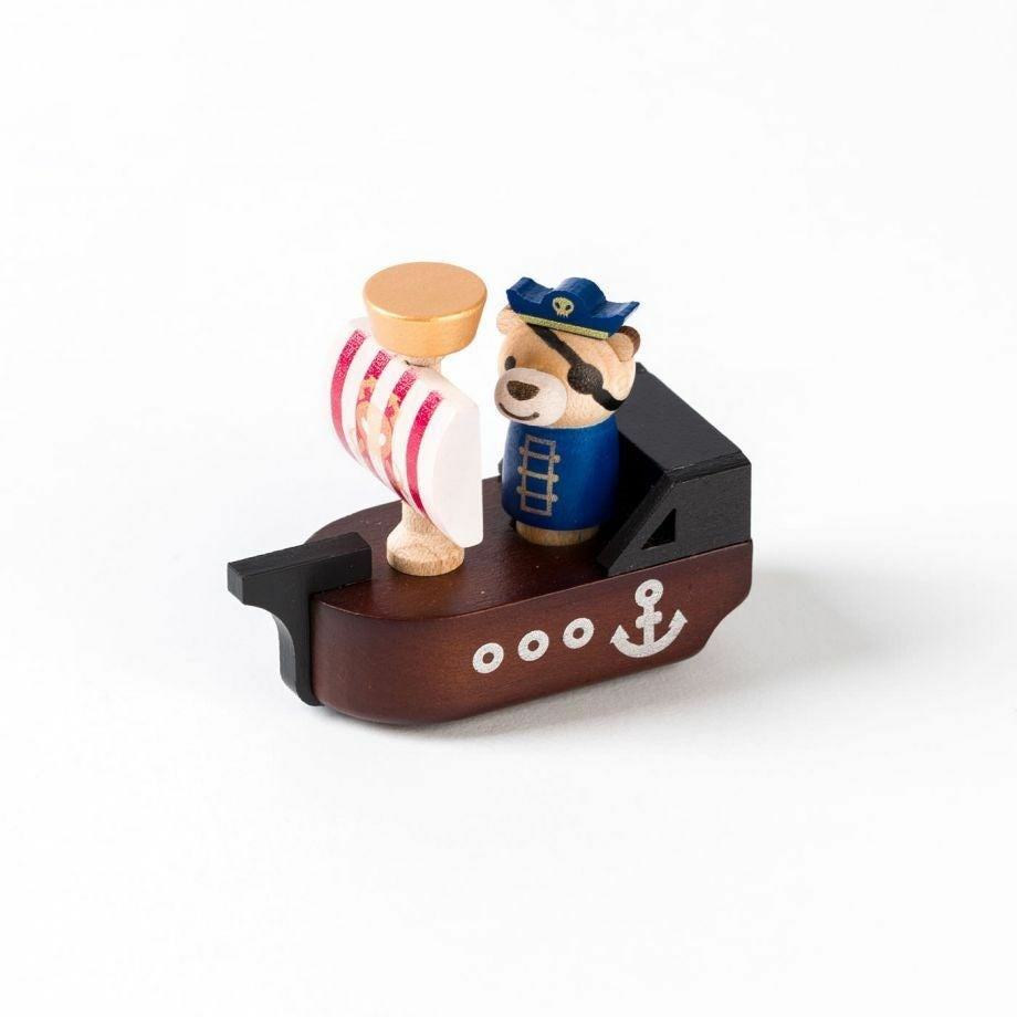Wooderful Life Treasure Island Music Box