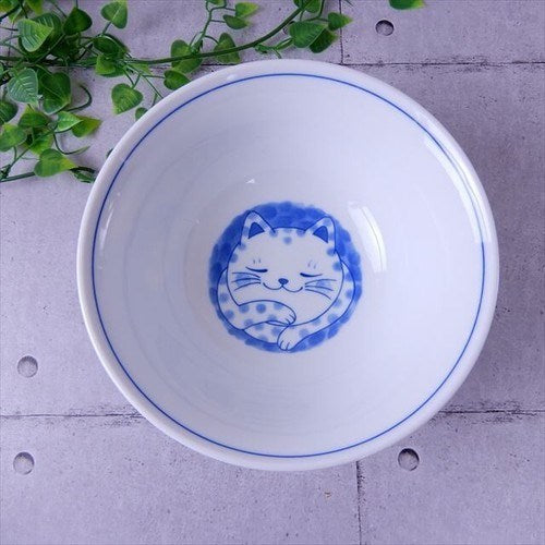 Concept Japan: Large Bowl Spotty Cat